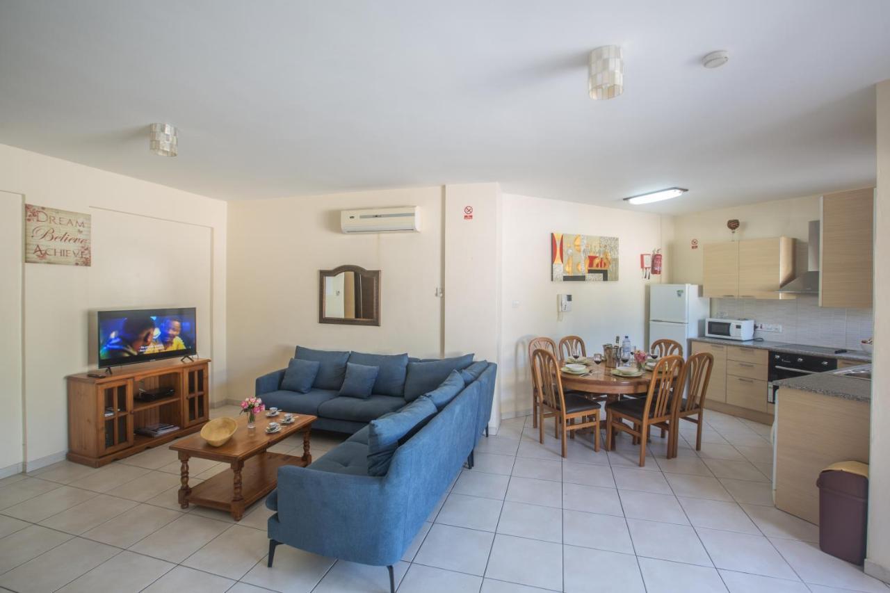 Napiana Apartments Ayía Nápa Extérieur photo