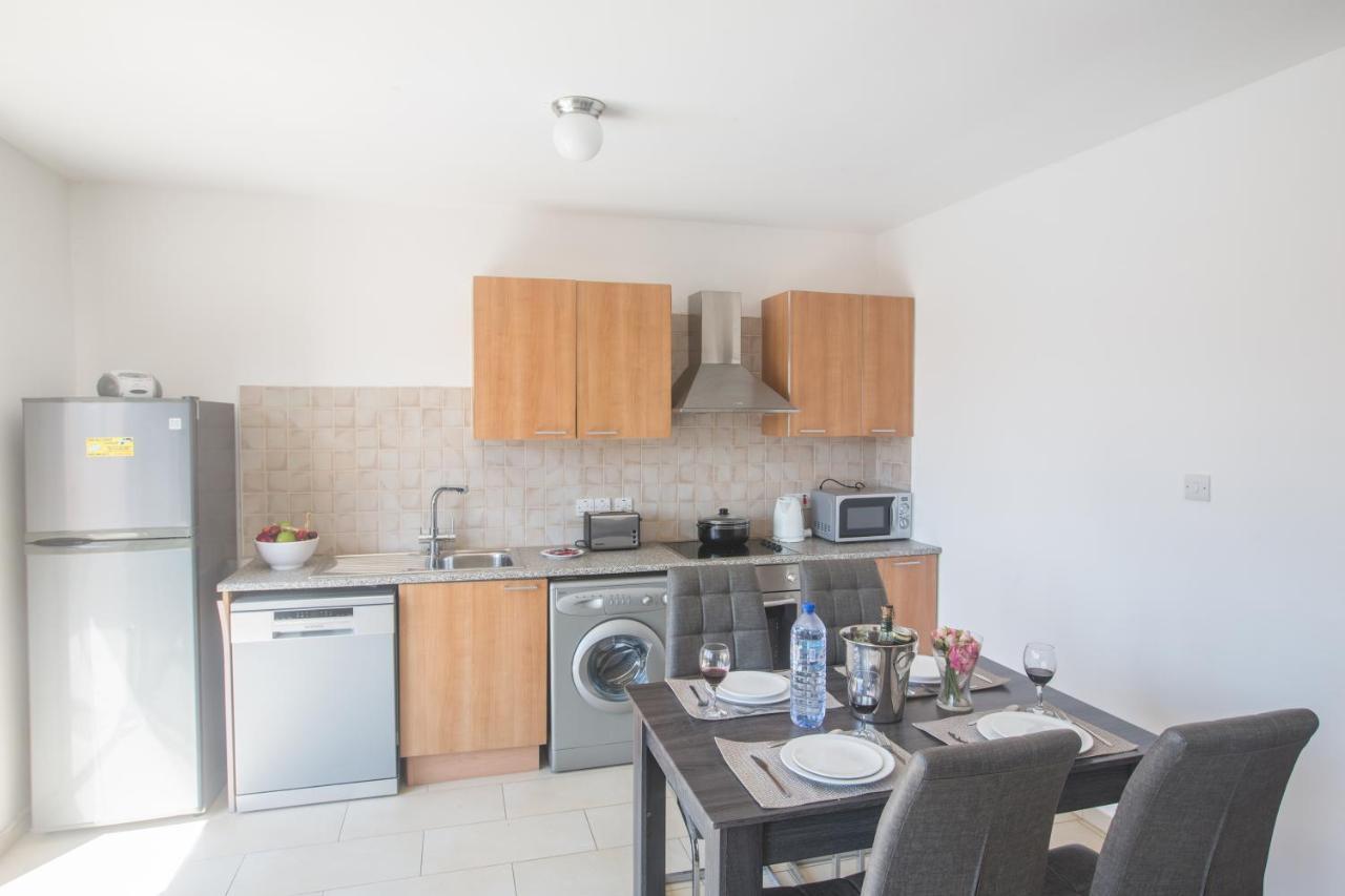 Napiana Apartments Ayía Nápa Extérieur photo