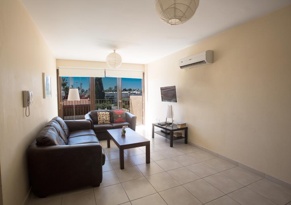 Napiana Apartments Ayía Nápa Chambre photo