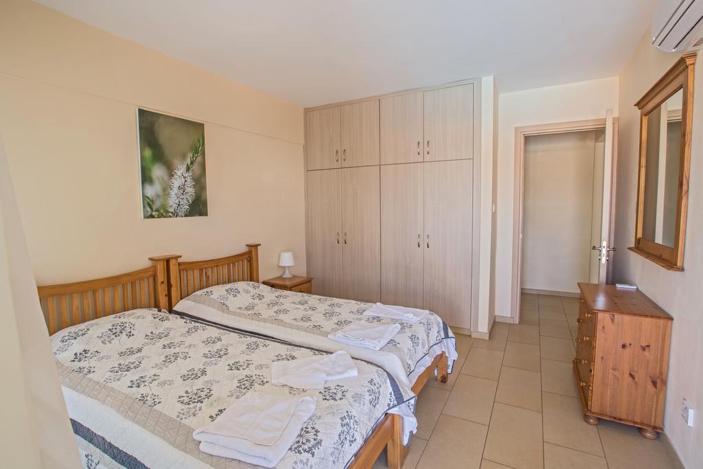 Napiana Apartments Ayía Nápa Extérieur photo