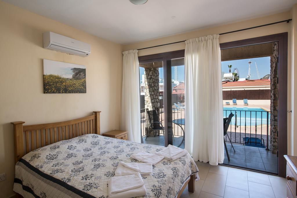 Napiana Apartments Ayía Nápa Extérieur photo