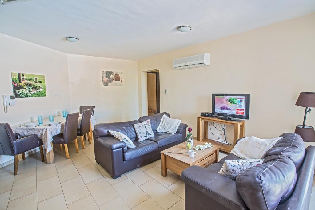 Napiana Apartments Ayía Nápa Extérieur photo