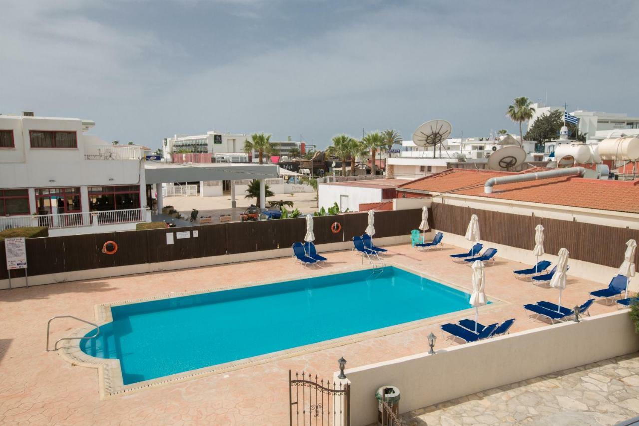 Napiana Apartments Ayía Nápa Extérieur photo